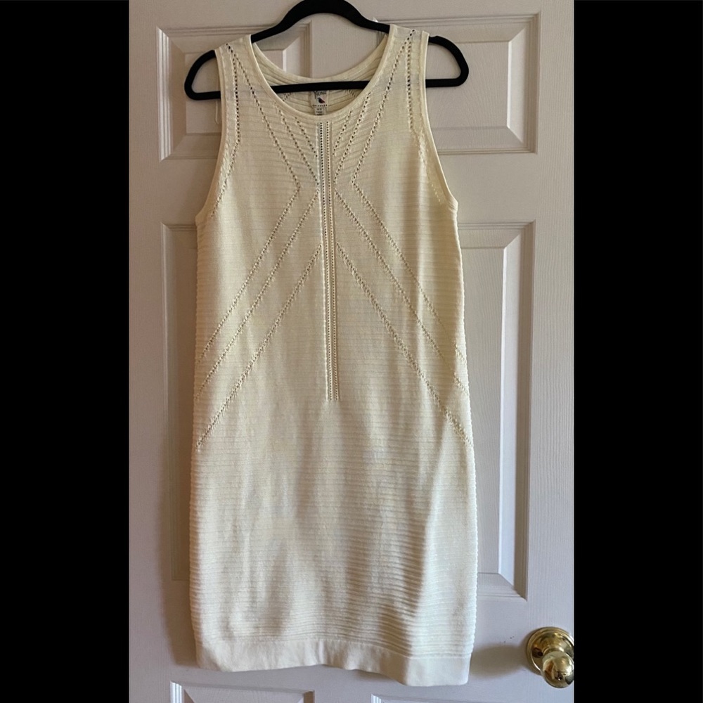Brand New! Yumi Cream Knit Sleeveless Dress s:8/10